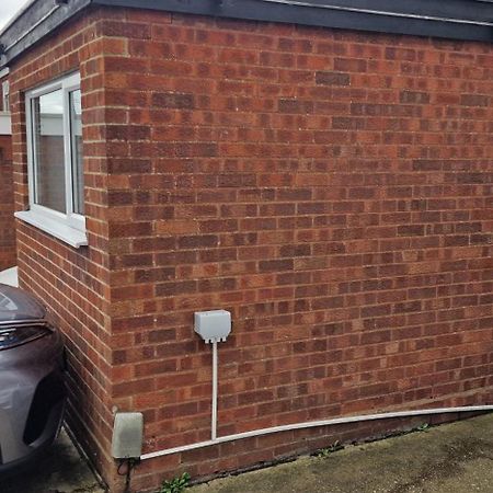 Oleon Apartments - Colchester Kültér fotó
